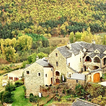 Maison Charmante Avec Vue Sur La Montagne, *