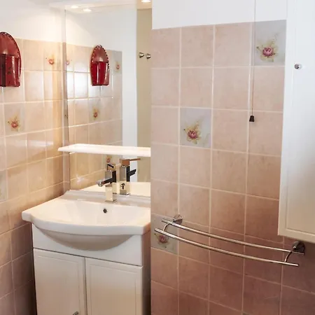 Maison Charmante Avec Vue Sur La Montagne, בית נופש *